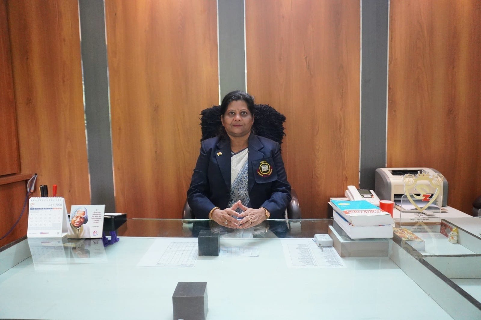 Principal Desk